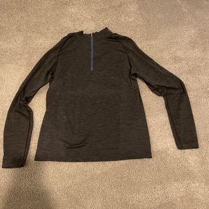 mens dark gray lululemon quarter zip long sleeve